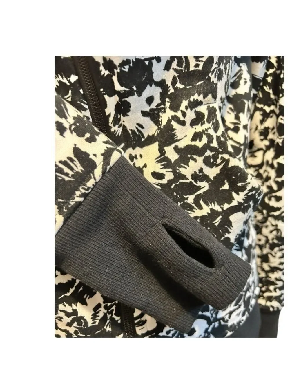 LULULEMON Cozy Cuddle Up Fleur Jacket Size 8 EC